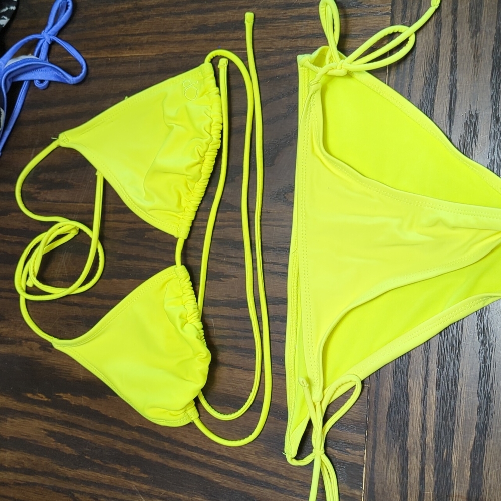 OP string bikini HOT 🔥